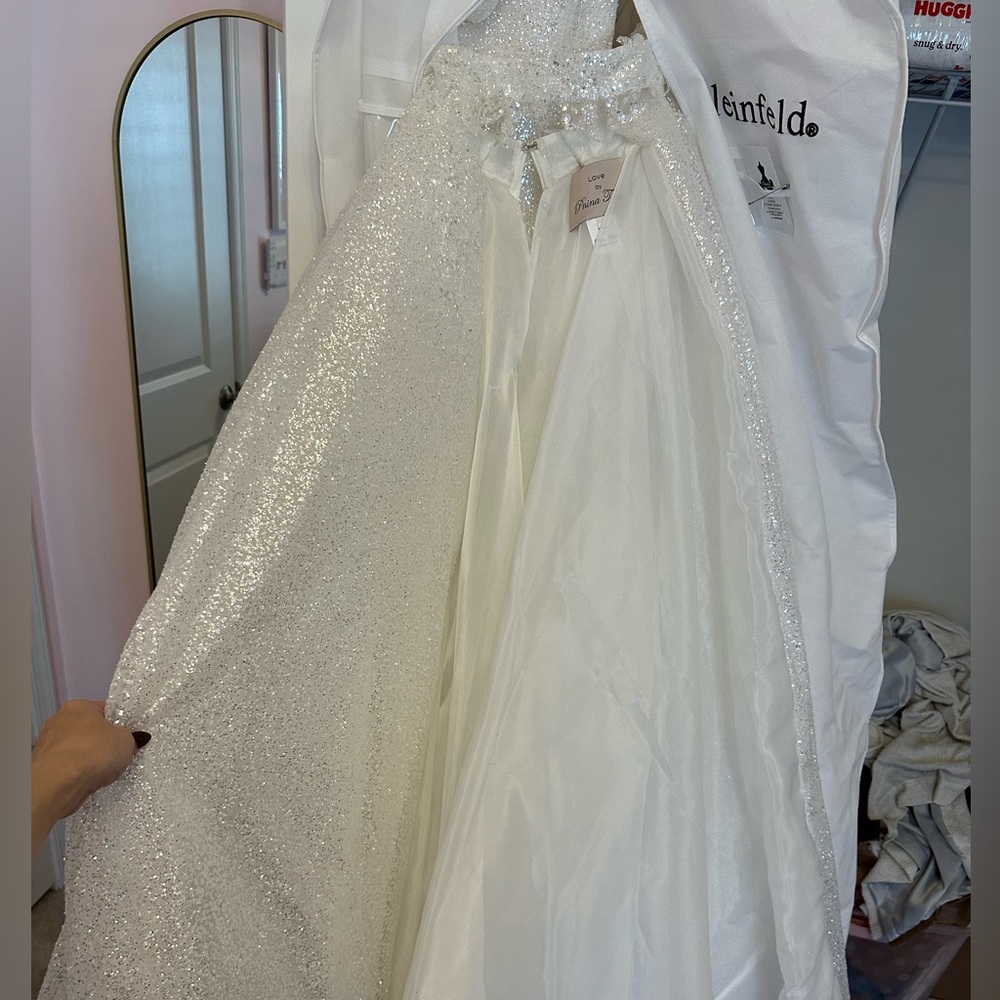 Love by Pnina Tornai Sparkle Overskirt - Picture 4 of 7